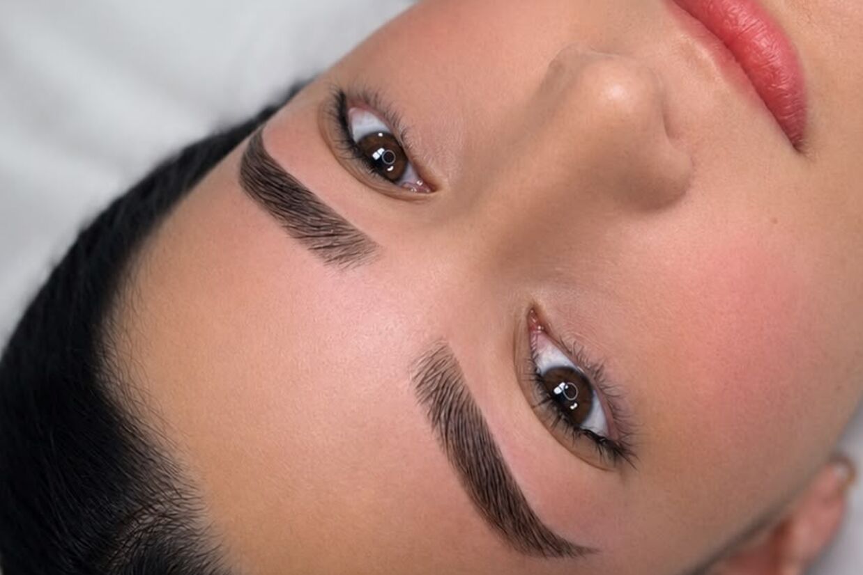 Full brows con henna orgánica en HILO Beauty Studio