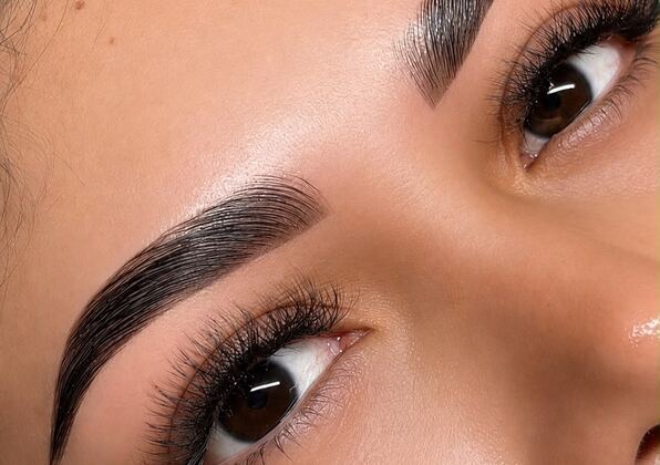 Full brows con tinte
